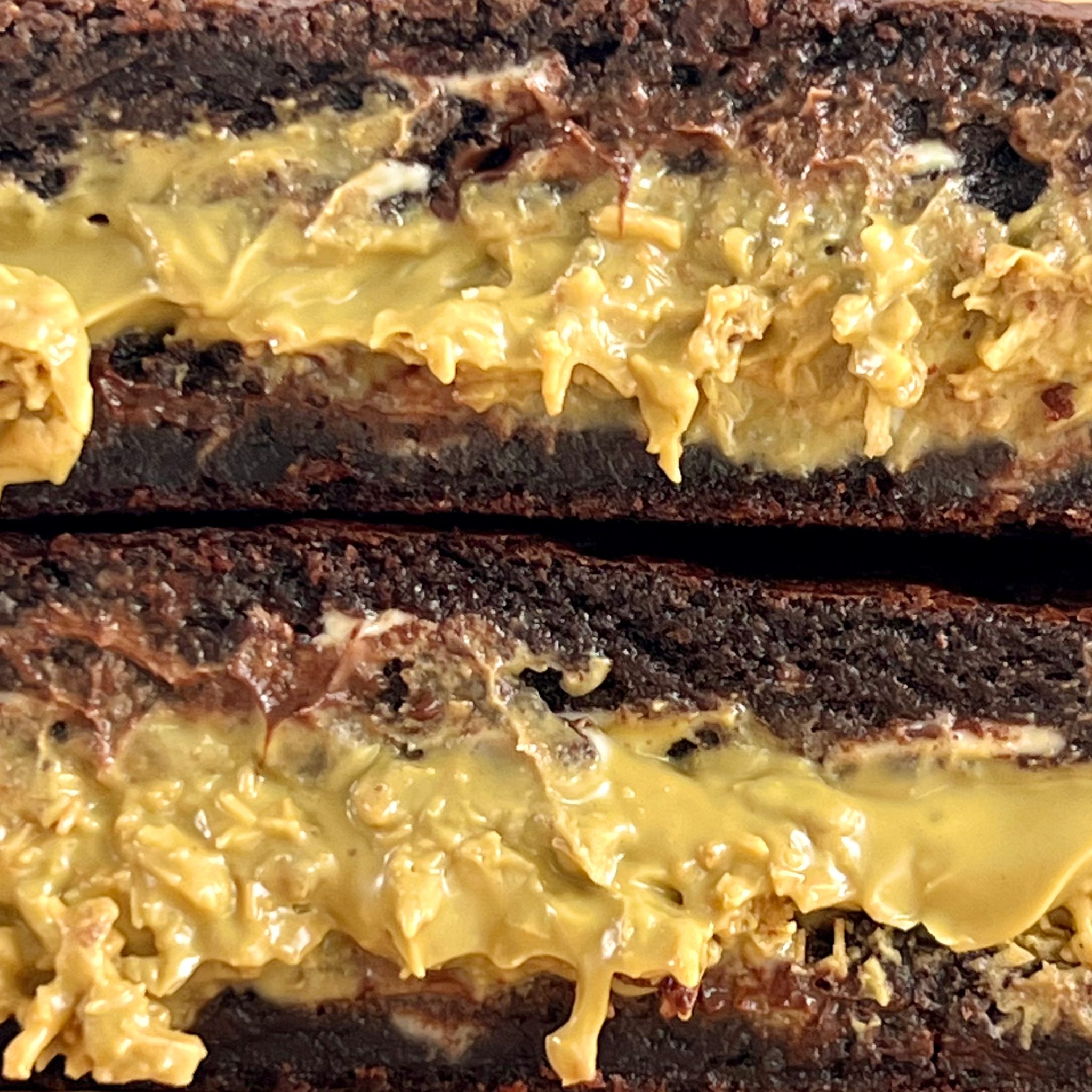 DUBAI PISTACHIO CREAM PIE