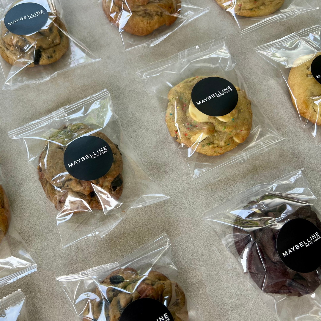 BRANDED LOGO - CHUNKY COOKIES