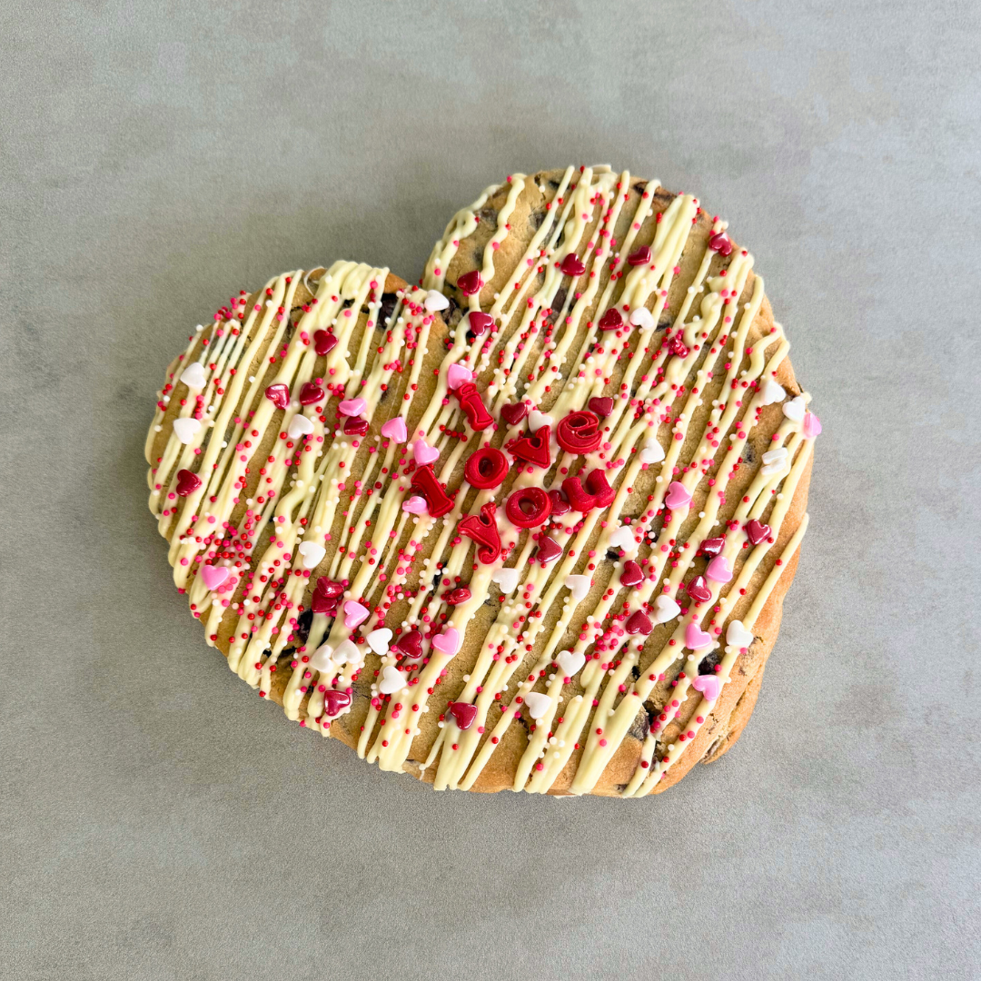 CUSTOM TEXT GIANT COOKIE HEART