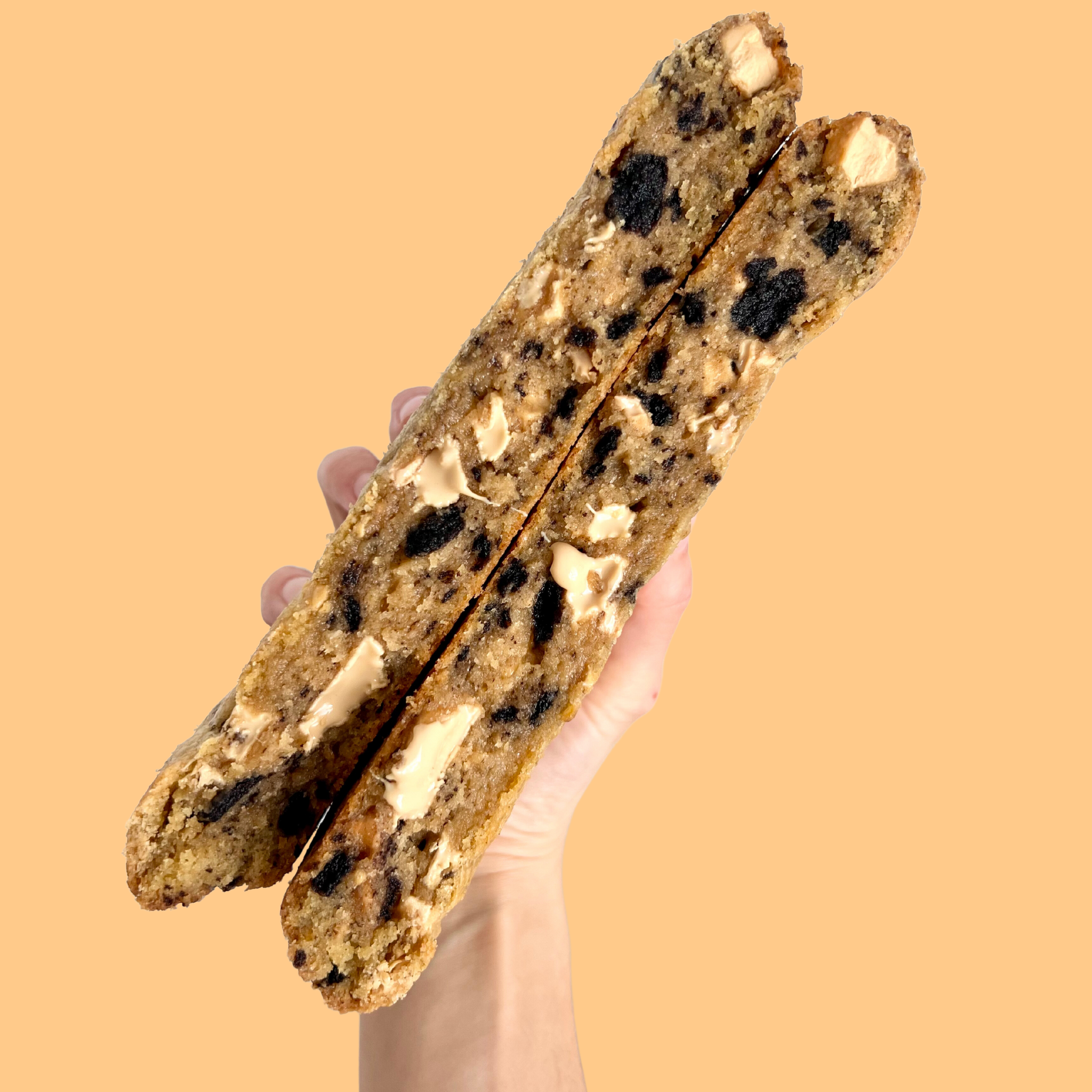 1 KG COOKIE - CARAMILK COOKIES & CREAM