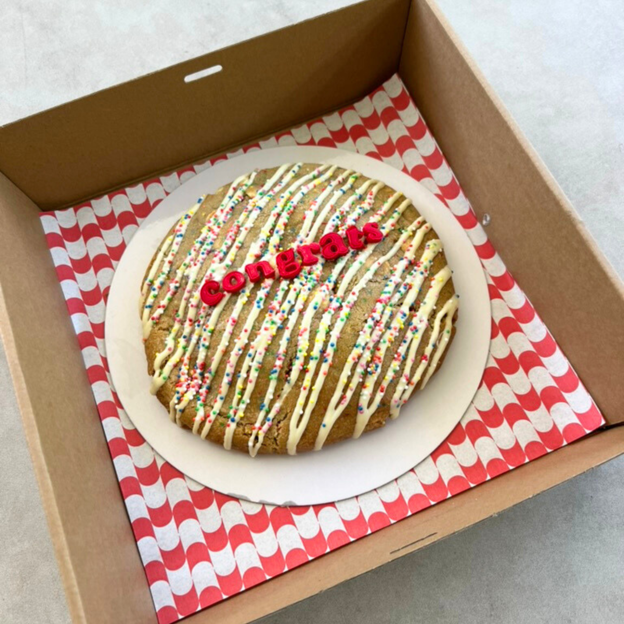 CUSTOM TEXT - COOKIE CAKE