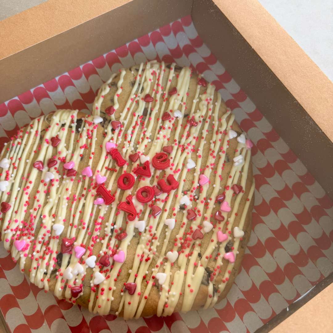CUSTOM TEXT GIANT COOKIE HEART